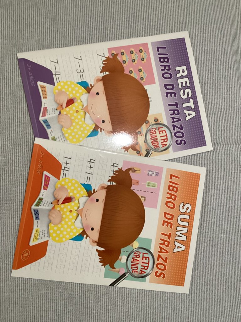 Trazos de Suma y Resta Addition and subtraction book for kids Math tracing activity book Fine motor skills math workbook Hands-on math activities for kids Interactive math workbook for early learners Pre-writing math practice for children Math problem-solving for preschoolers